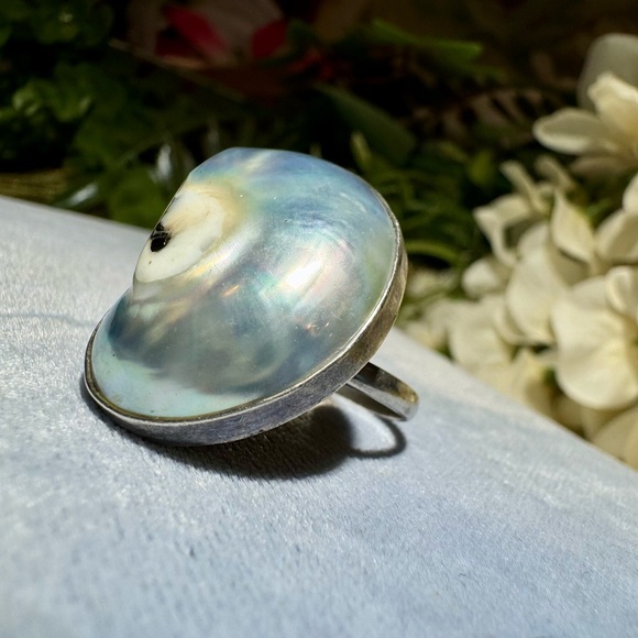 Vintage Large Sterling Silver 925 Handmade Shell Statement Ring - Picture 7 of 13